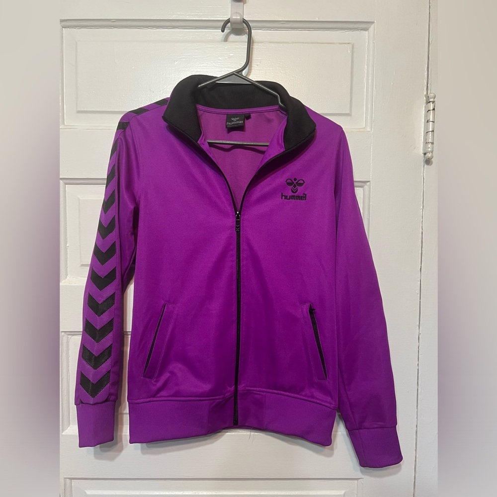 Hummel jacket